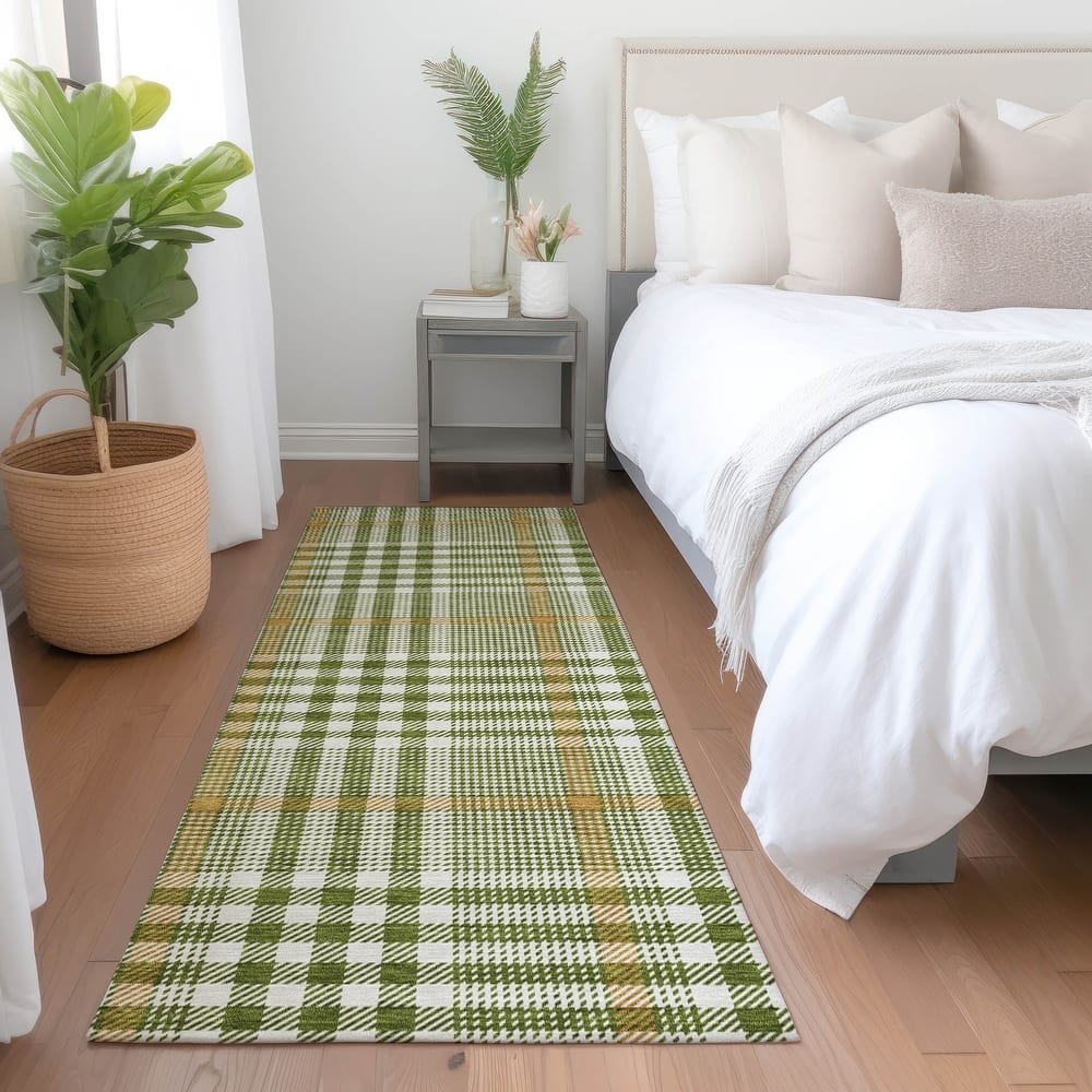 Machine Washable Indoor/ Outdoor Plaid Chantille Rug