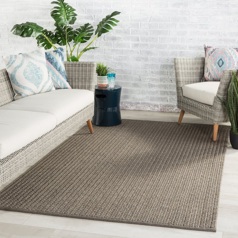 Abad Handmade Indoor/ Outdoor Solid Poly Mix Area Rug by Havenside Home