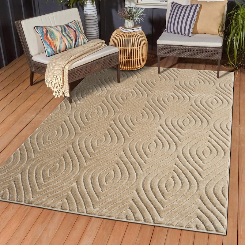 Sevita Modern Trellis Indoor/Outdoor Area Rug