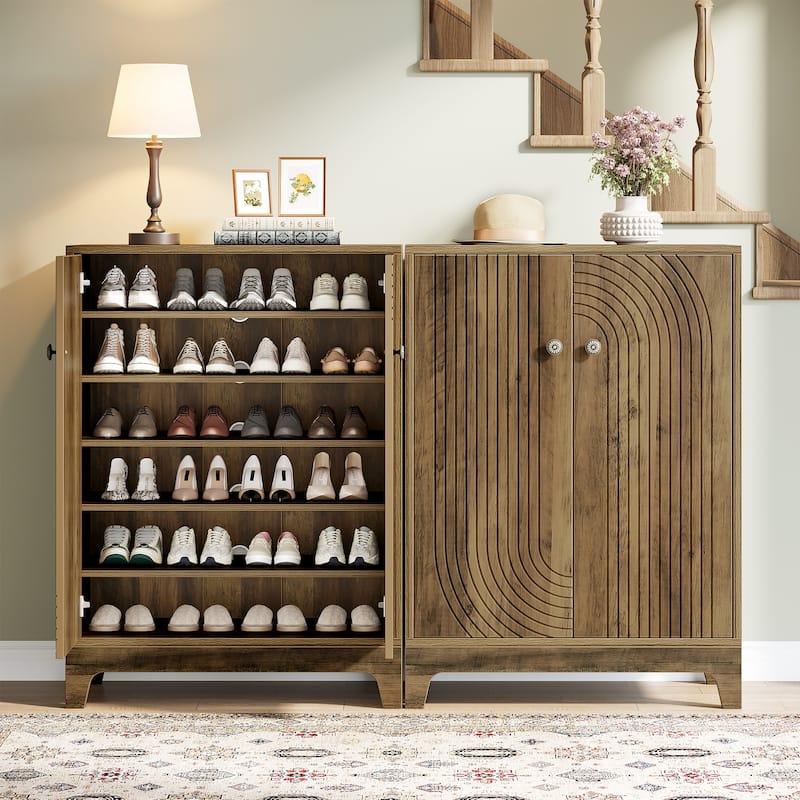 Shoe Cabinet with Doors and Adjustable Shelf