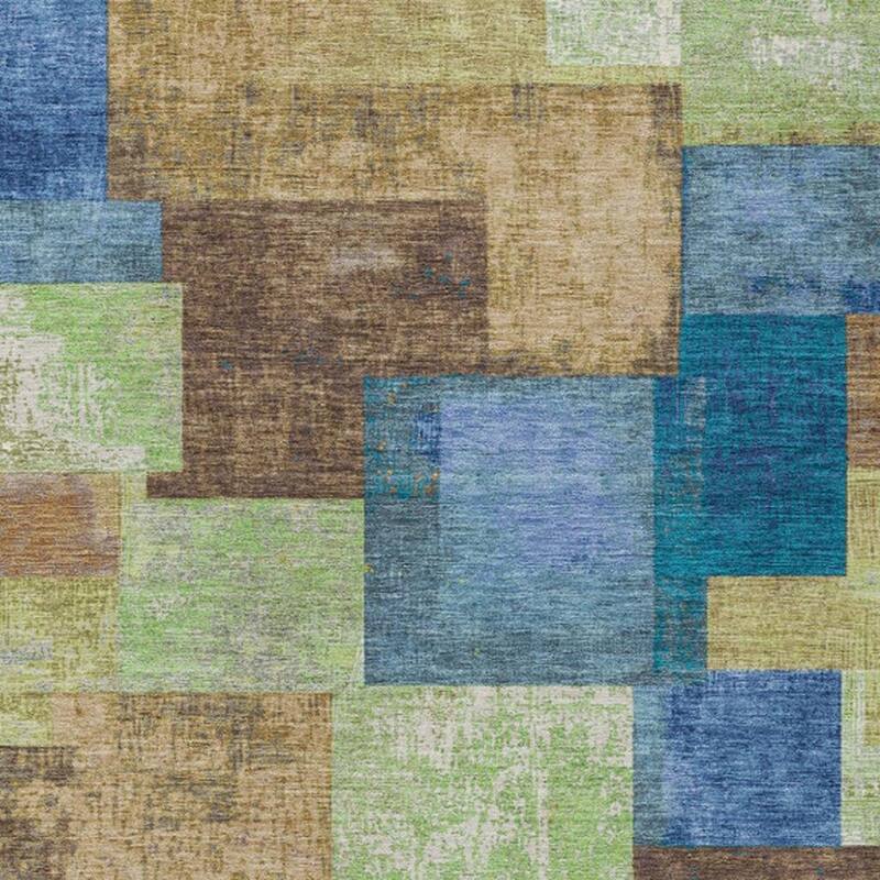 HomeRoots Geometric Traditional Rectangle Outdoor Rug