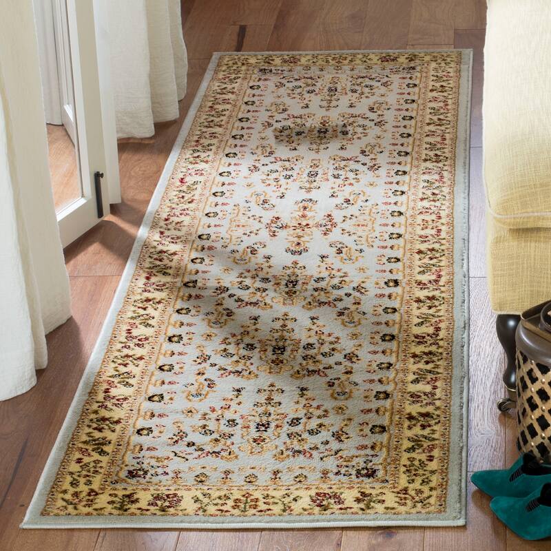 SAFAVIEH, Lyndhurst Sonja Traditional Oriental Rug