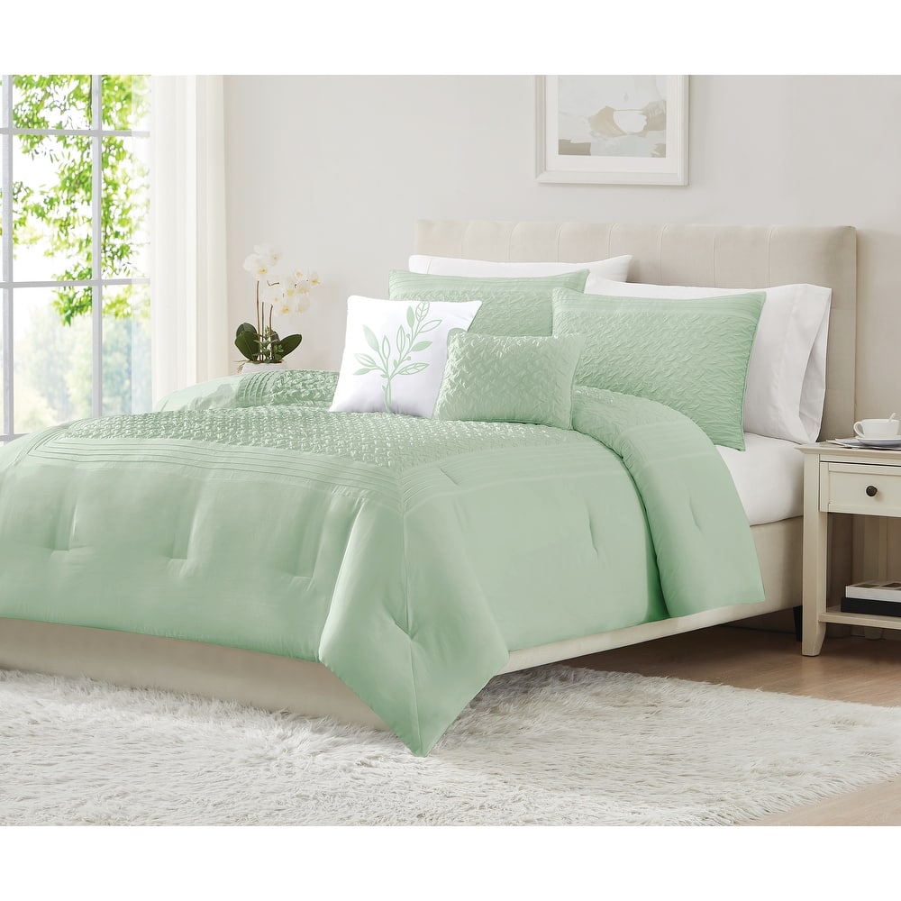Luna Pleated Hotel Comforter Set