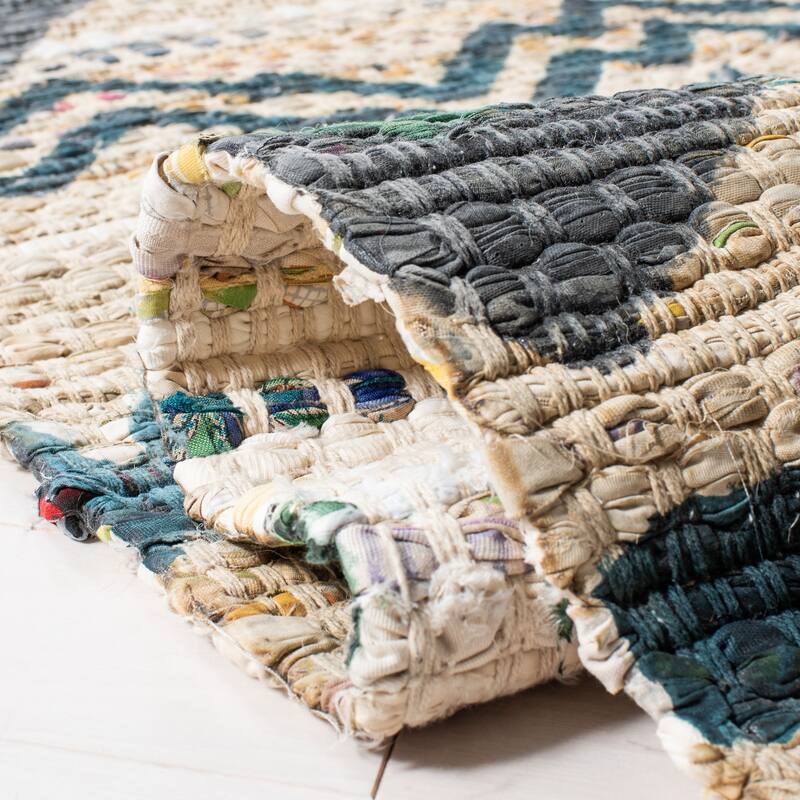 SAFAVIEH Handmade Cedar Brook Diamantina Modern Cotton Rug
