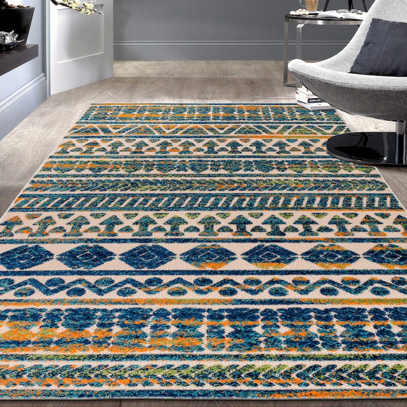 World Rug Gallery Modern Stripes Faded Geometric Indoor/Outdoor Area Rug