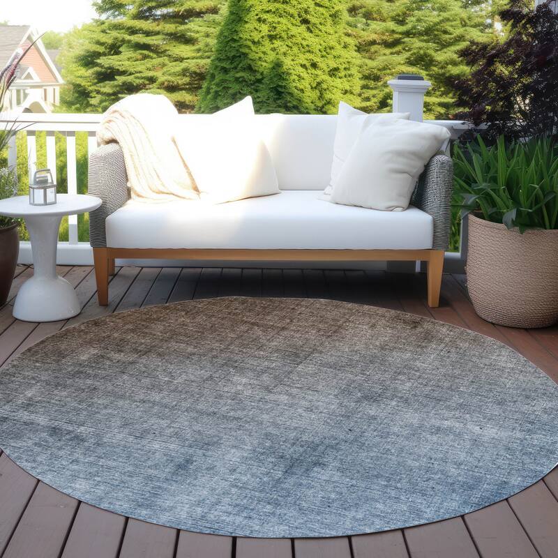 Machine Washable Indoor/ Outdoor Modern Ombre Chantille Rug - 8' x 8' - Chocolate