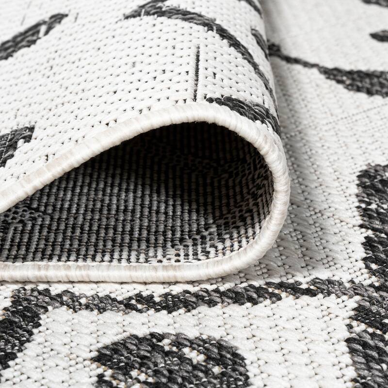 JONATHAN Y Tokay Tribal Bohemian Indoor/Outdoor Area Rug