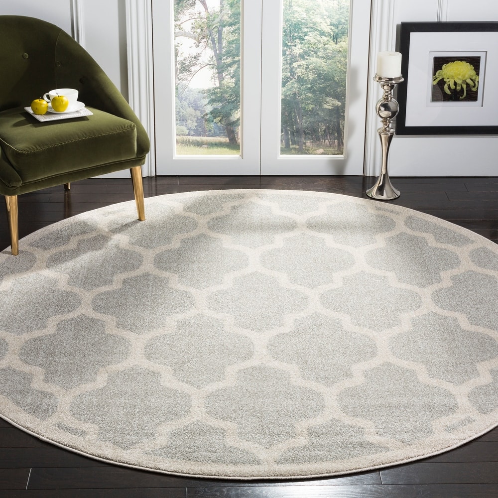 SAFAVIEH Amherst Radovinka Modern Rug
