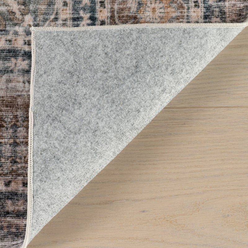 Nuloom Romilly Bordered Traditional Washable Area Rug