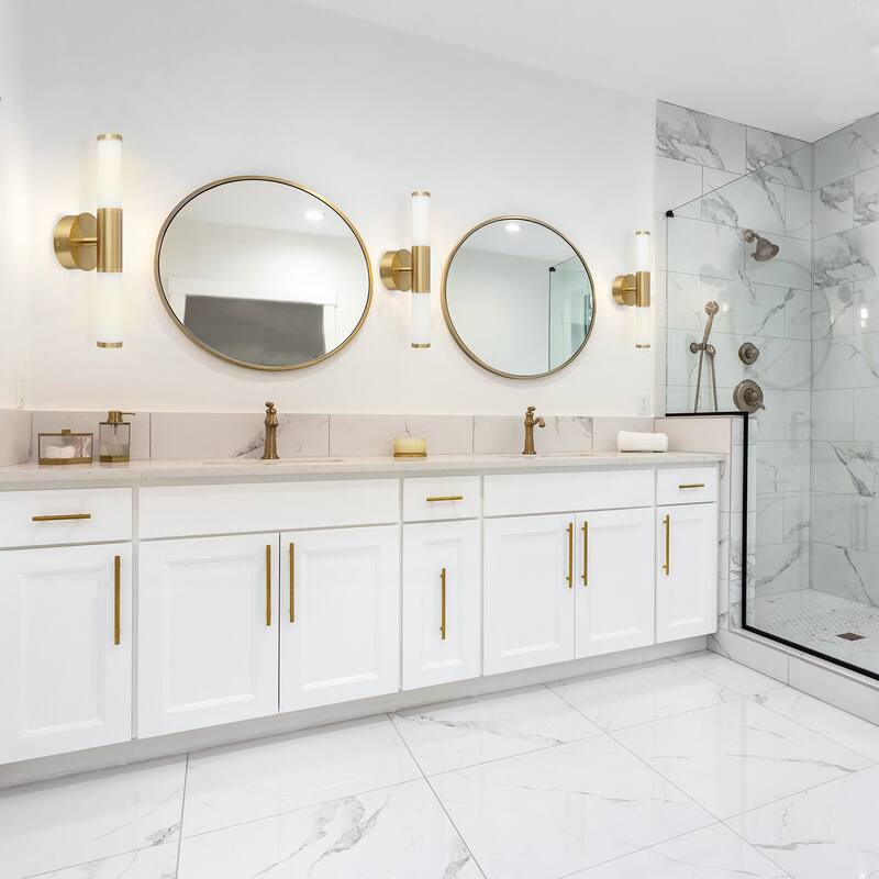 Palmera 2-light LED Bath and Vanity Light with White Glass