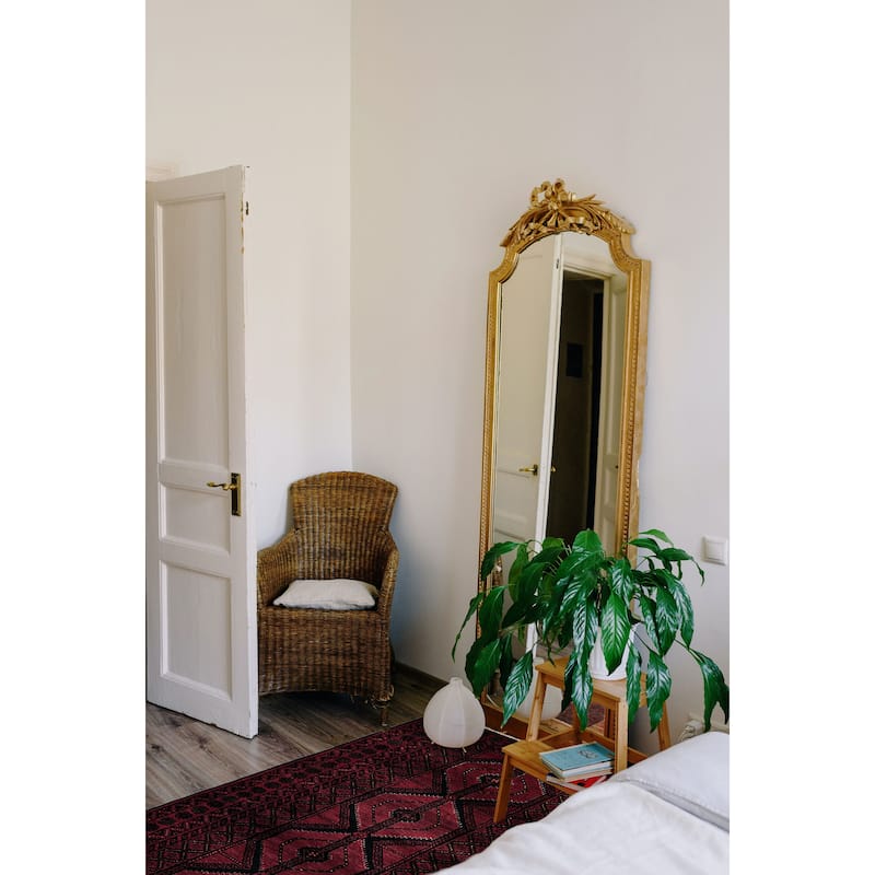 ECARPETGALLERY Hand-knotted Teimani Red Wool Rug - 3'7 x 7'7