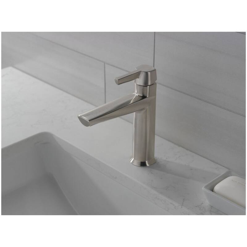 Delta Galeon 1.2 GPM Single Hole Bathroom Faucet Less Drain Assembly
