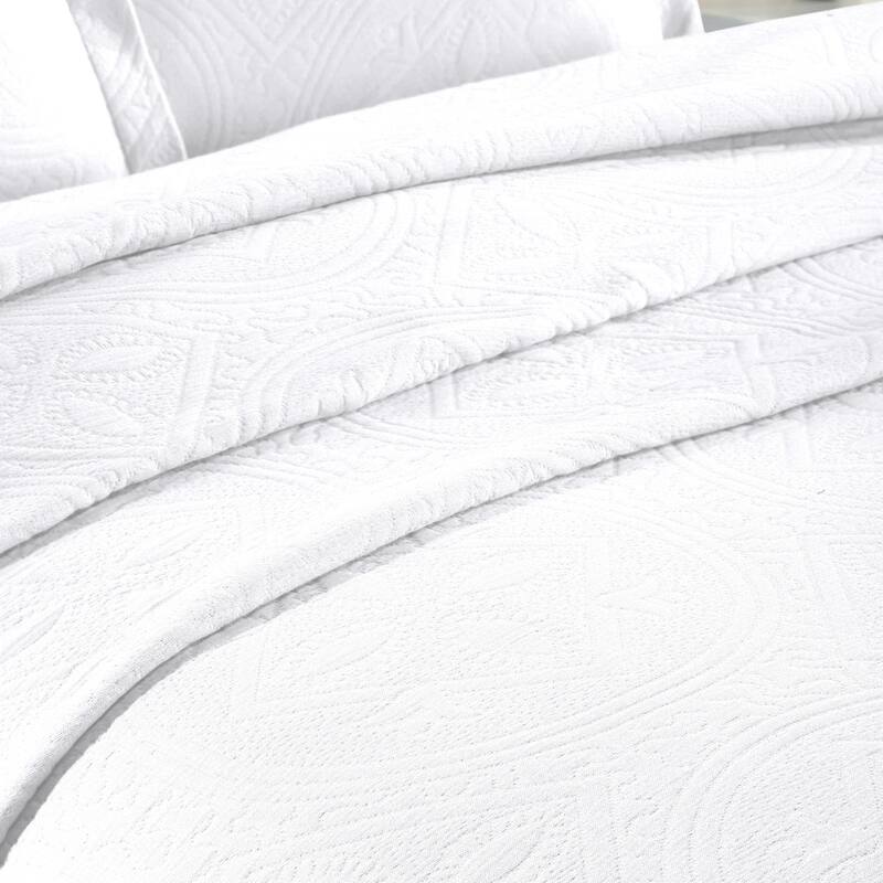 Superior Celtic Circle Cotton Decorative Bedspread Set