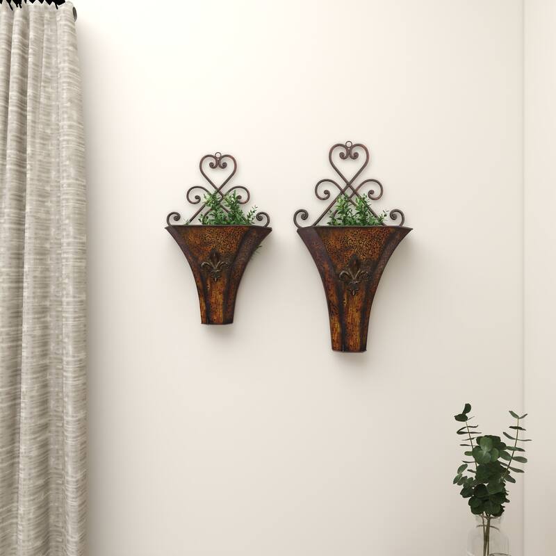 Brown Metal Indoor Outdoor Weathered Hanging Scroll Indoor Outdoor Wall Planter with Fleur-De-Lis Accent (Set of 2)