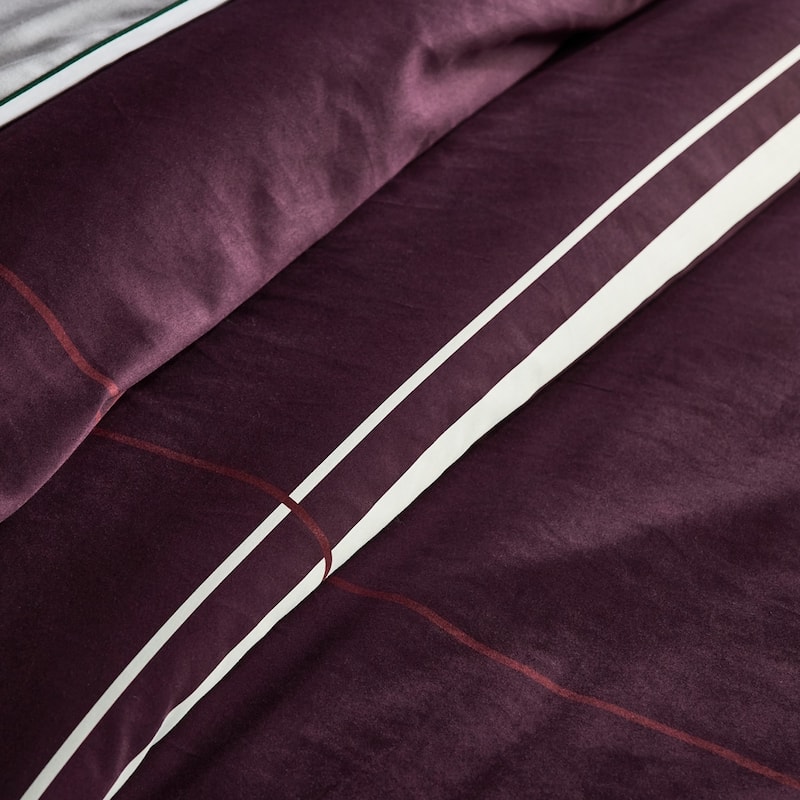 Lacoste Playful Checks 300TC 100% Cotton Sateen 3-Piece Comforter Set