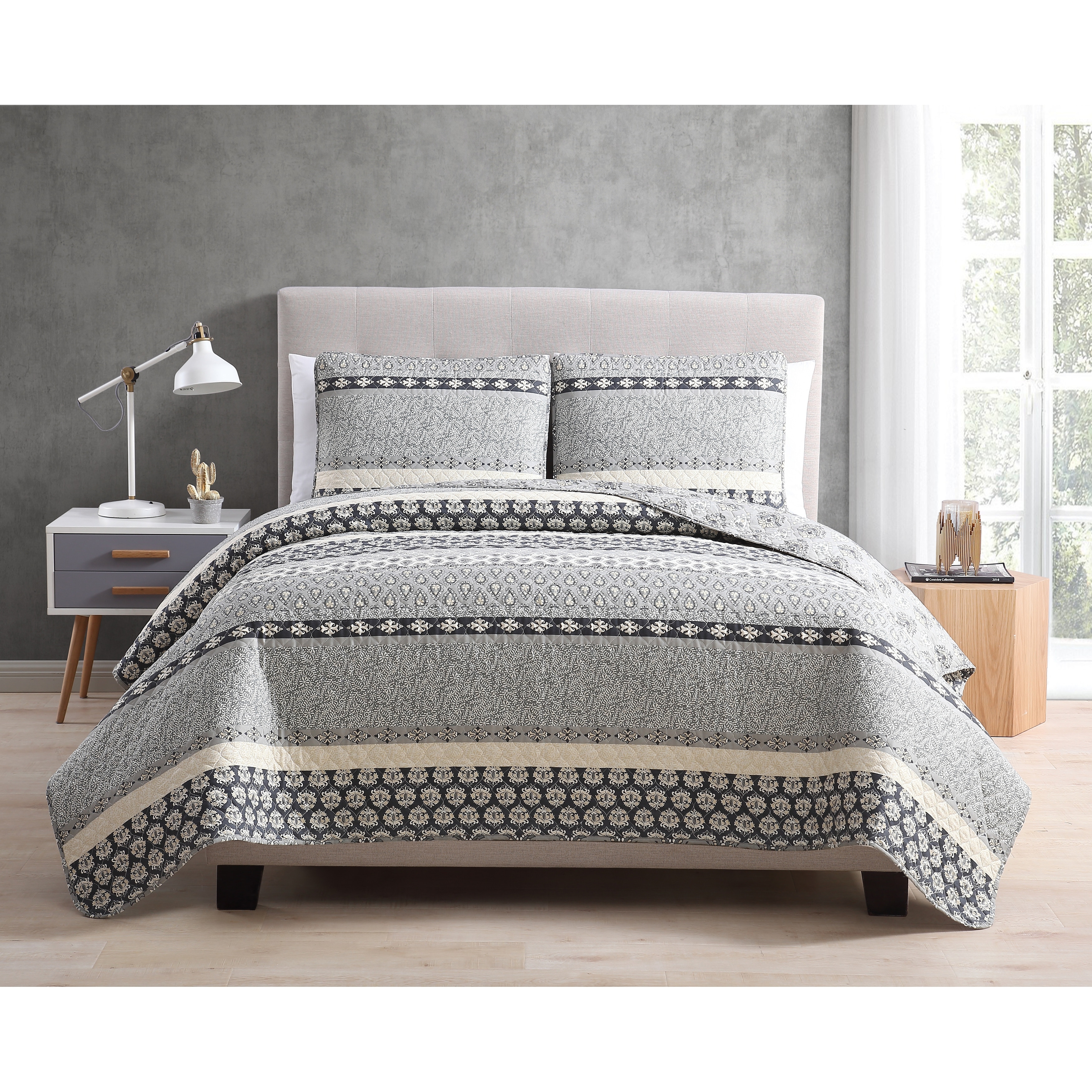 Asher Home Natasha Reversible Quilt Set 