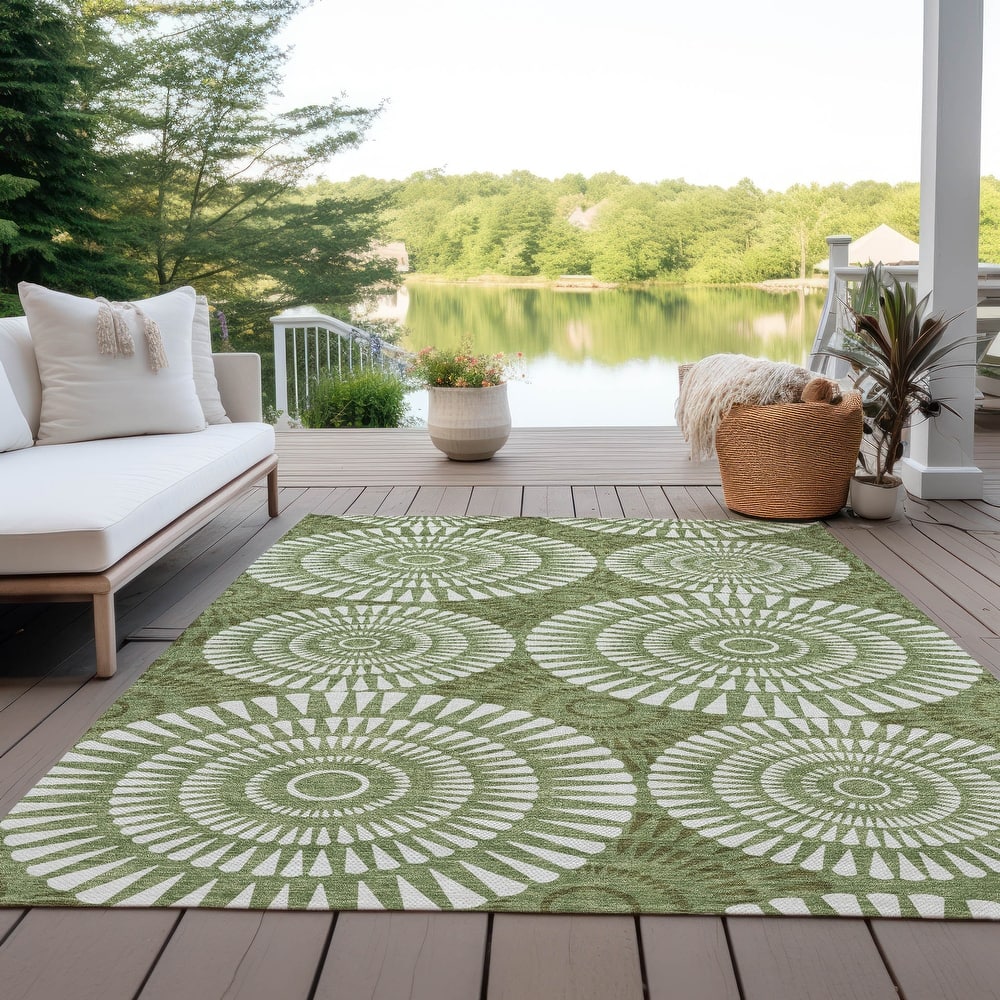 Machine Washable Indoor/ Outdoor Chantille Modern Burst Rug