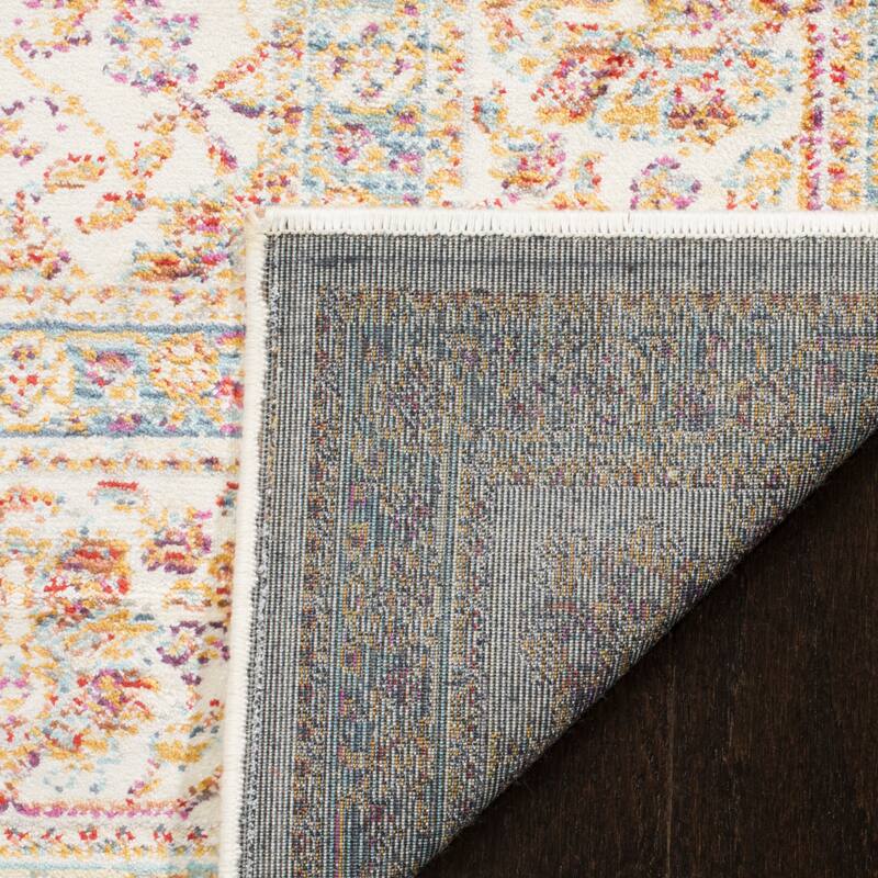 SAFAVIEH Sevilla Taija Traditional Oriental Viscose Rug