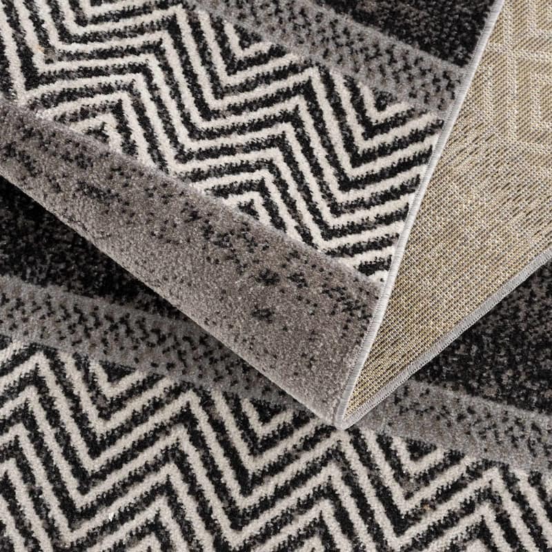 Hauteloom Middlestown Hallway, Kitchen Machine Washable Runner Rug - Black, Cream, Gray - 2'7" x 7'3"