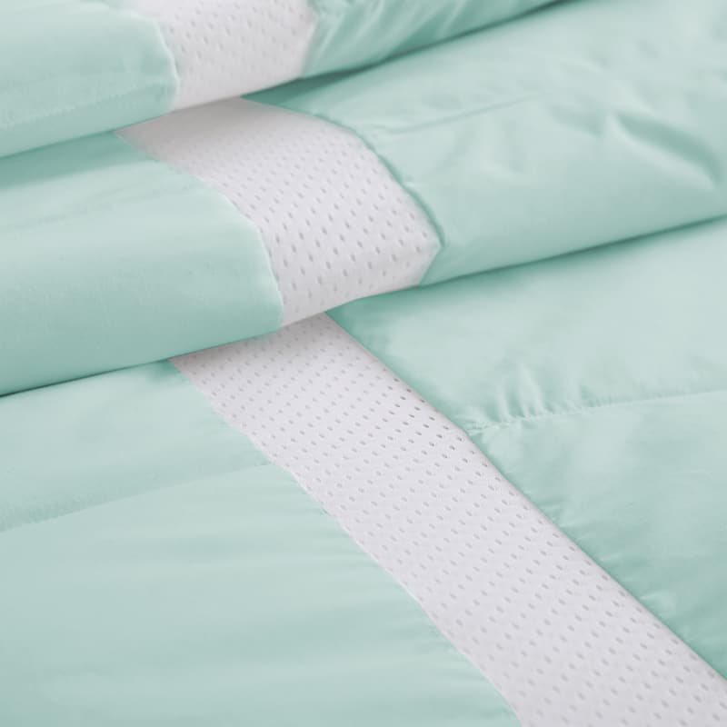 600 FP Cooling Lightweight Breathable White Down Comforter for Hot Sleeper, Mesh Design Summer Blanket