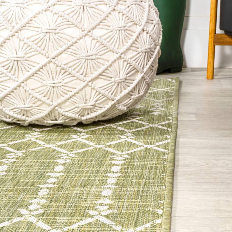 JONATHAN Y Trebol Moroccan Geometric Textured Weave Indoor/Outdoor Area Rug