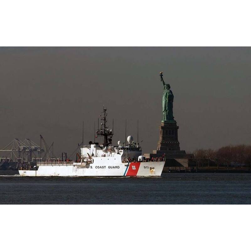 USCGC Forward WMEC-911 30 Inches L Ship Model