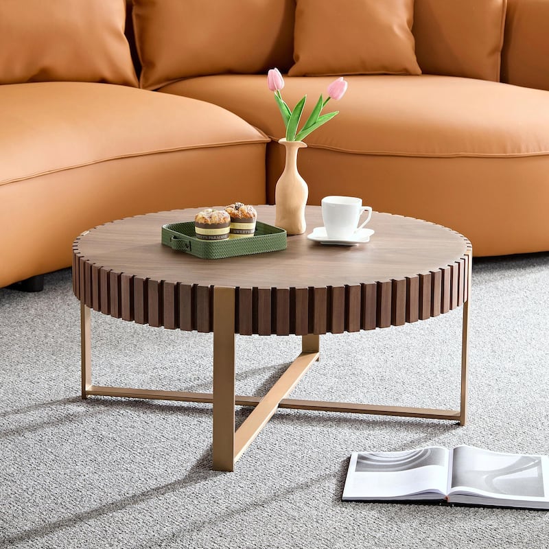 31.5 Inch Round Coffee Table with Sturdy Pedestal