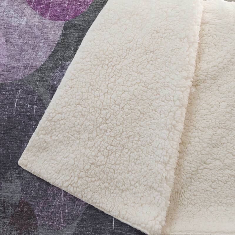 Premium Machine Washable Casual Contemporary Sherpa Throw Blanket