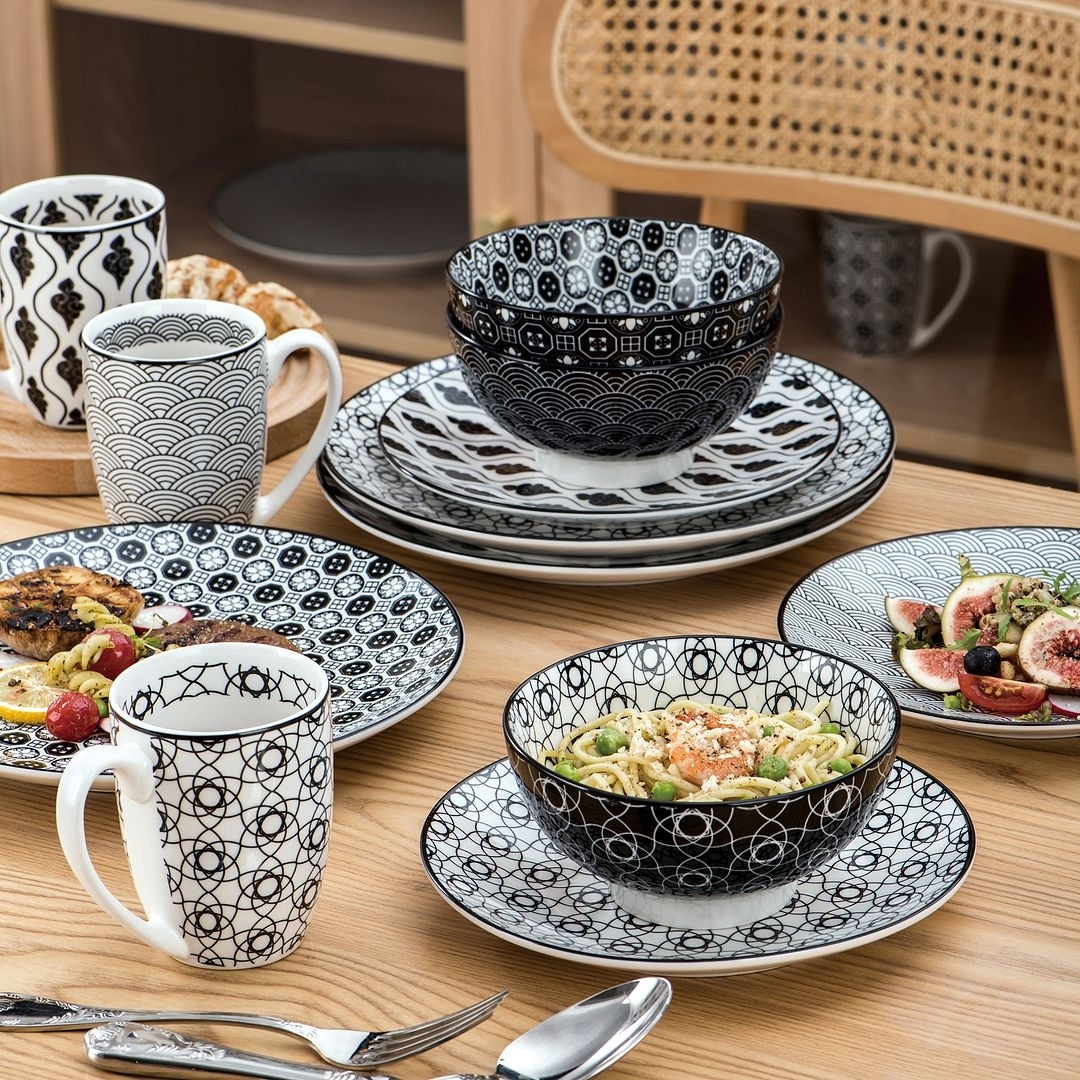 Oriental dinner set 2025