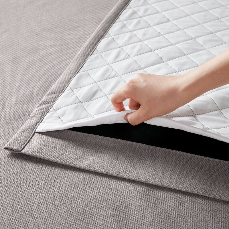 Madison Park Karien Sound blocking/Total blackout curtain panel pair