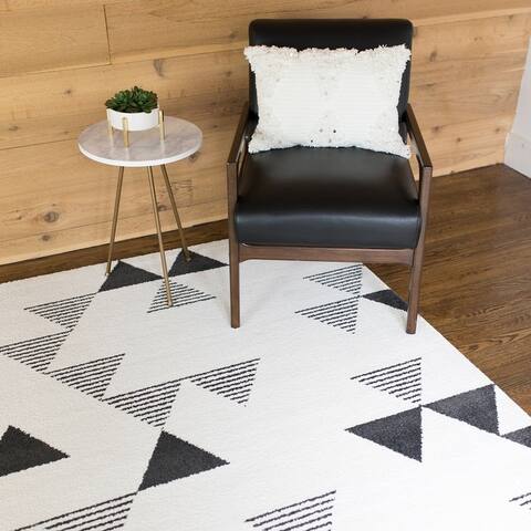 Carson Carrington Islingby Modern Geometric Indoor Area Rug