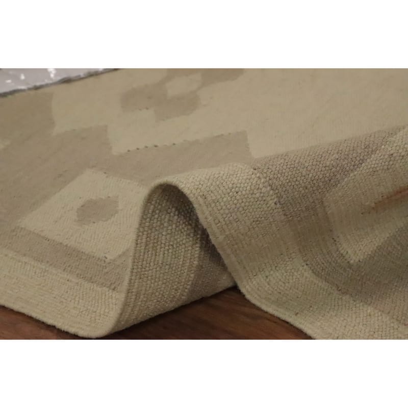 Hand Woven Oriental 100% Wool Carpet Southwestern Tribal Beige & Ivories Kilim Area Rug - 8' 0'' X 4' 9''