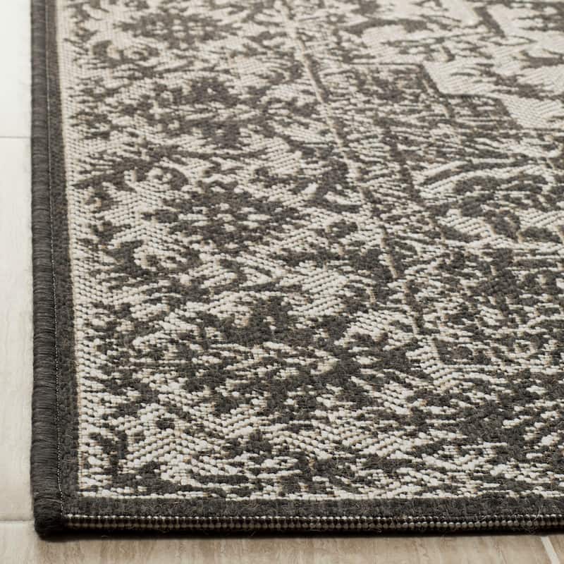 SAFAVIEH Linden Rick Indoor/ Outdoor Waterproof Patio Backyard Rug