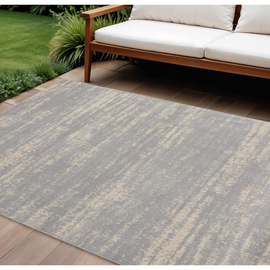 HomeRoots Abstract Contemporary Rectangle Outdoor Rug - 8' X 10'