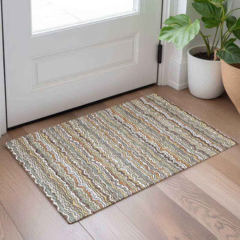 Machine Washable Indoor/ Outdoor Ziggy Stripe Chantille Rug