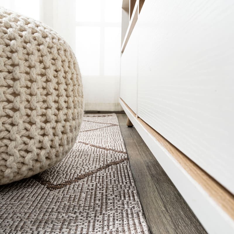 JONATHAN Y Kafel Tribal Diamond Trellis Indoor/Outdoor Area Rug