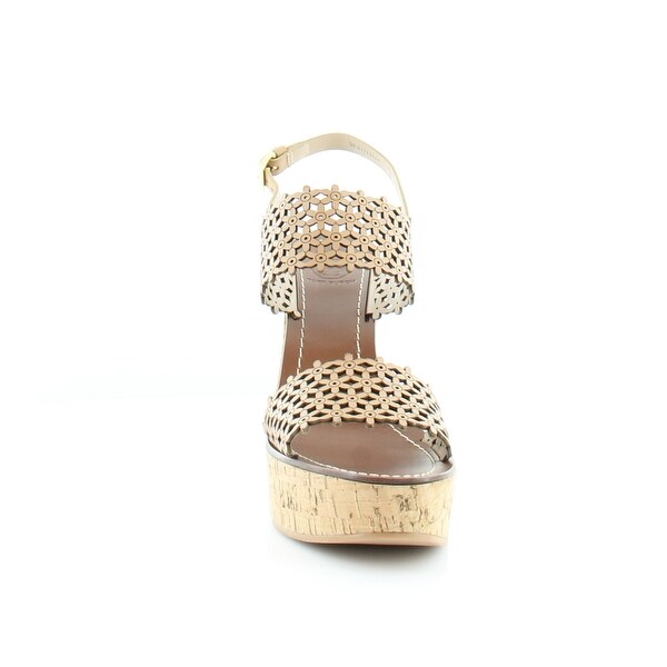 tory burch daisy flip flops