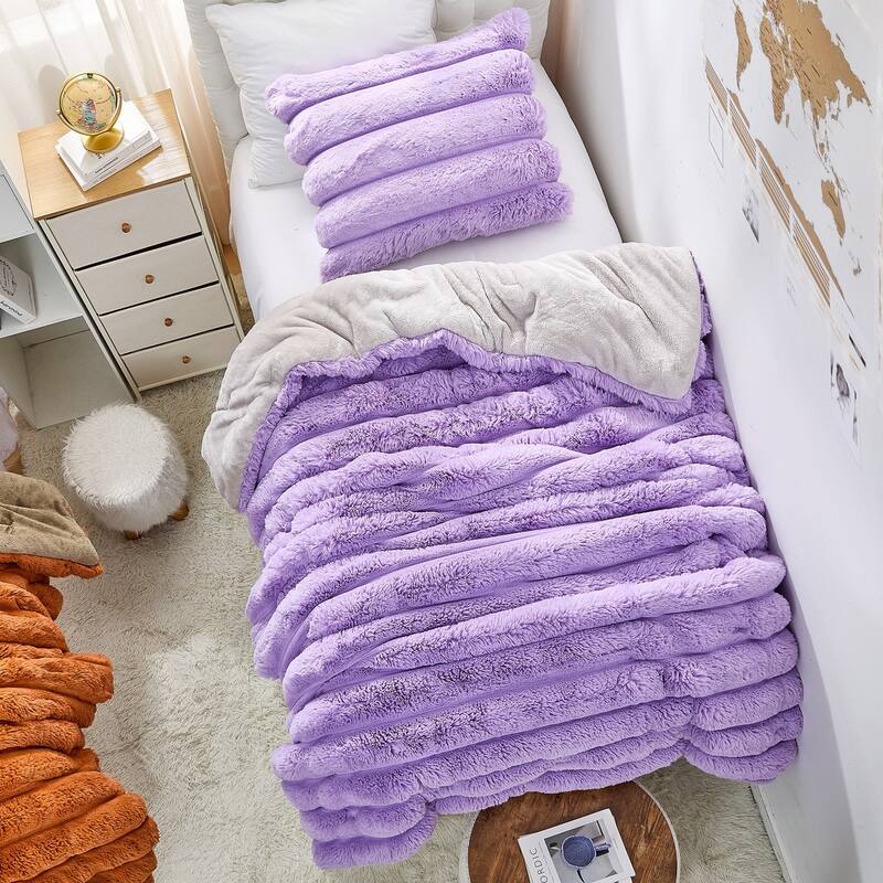 Roll Cakes Chunky Bunny - Coma Inducer® Oversized Comforter Set - Twin XL - Lavendula