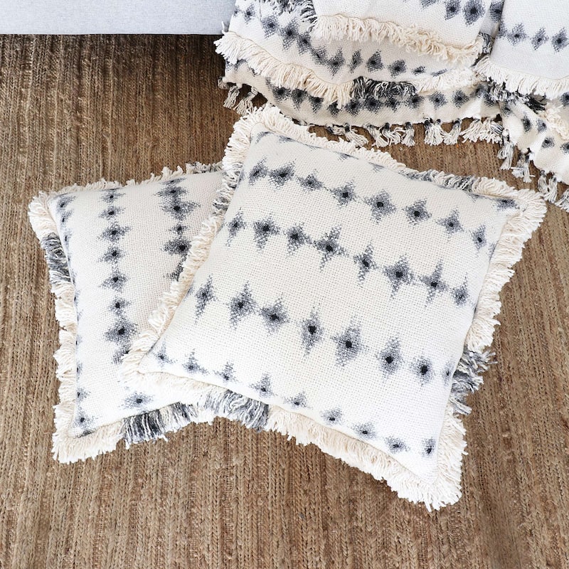 Novica Handmade Diamond Waves Tie-Dye Cotton Cushion Covers (Pair)