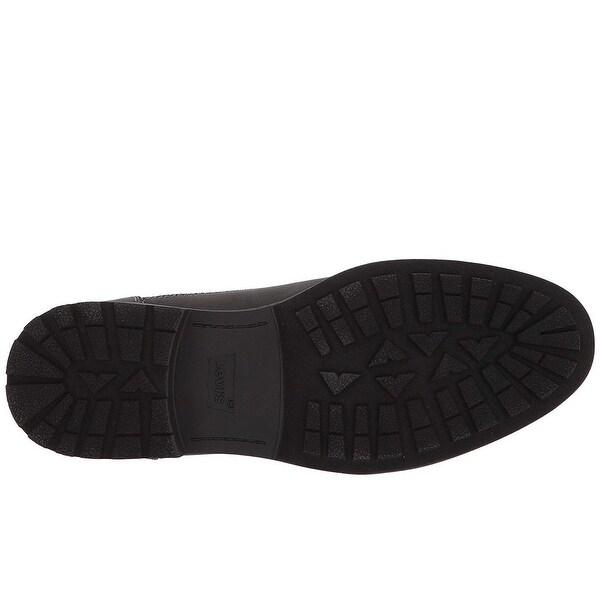 levi lakeport boots