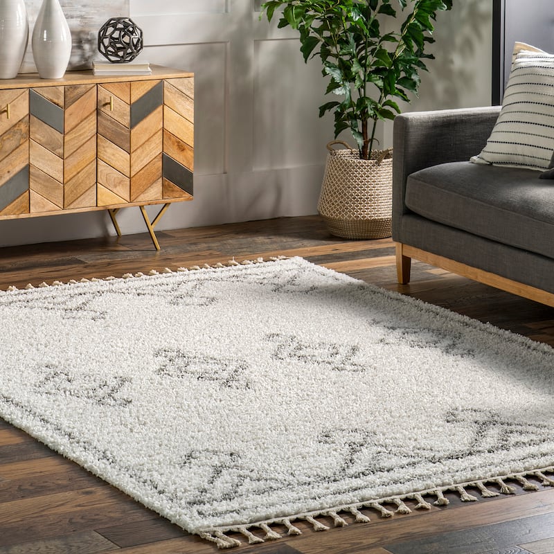 Nuloom Mackie Moroccan Tasseled Shag Area Rug