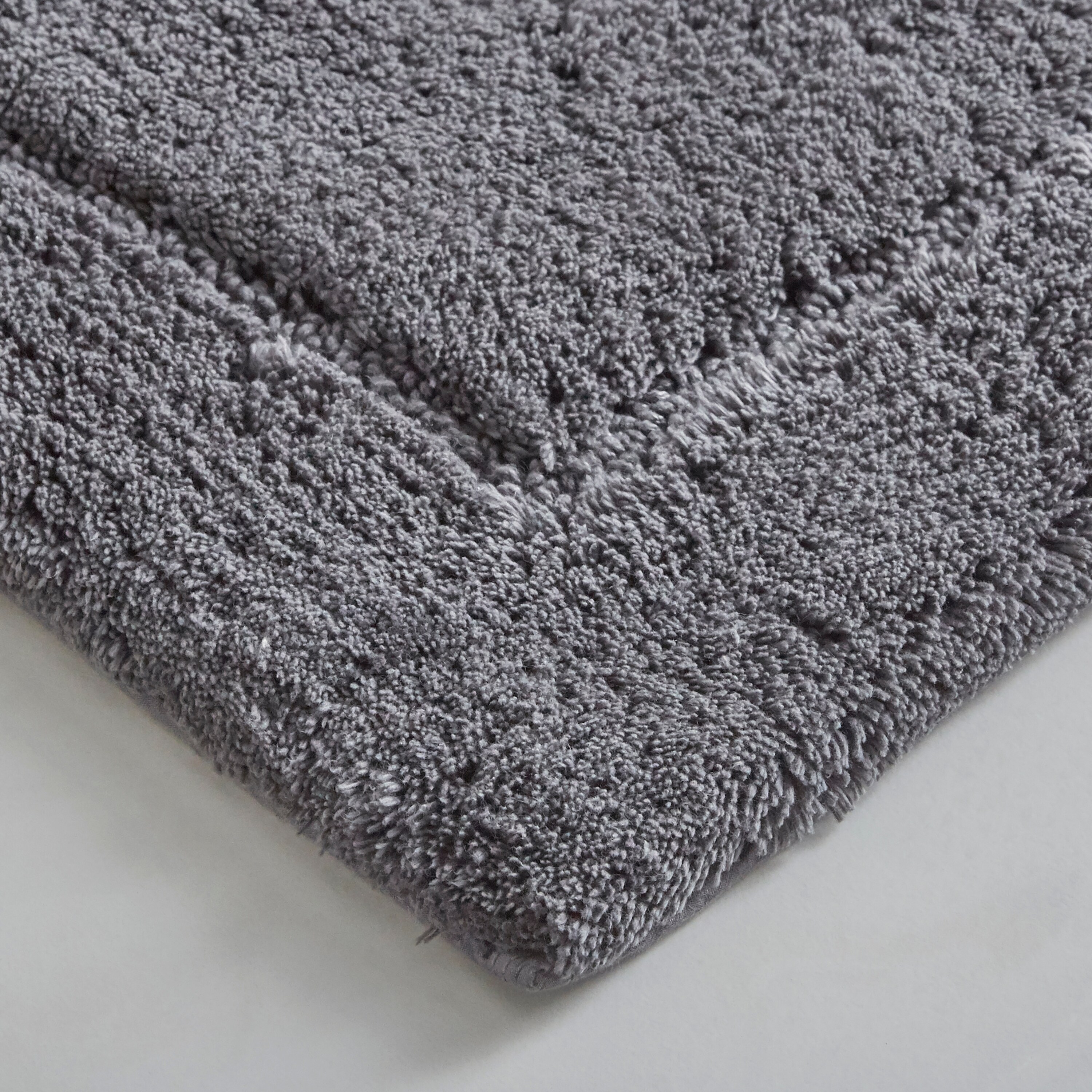 Mohawk Home Regency Bath 17-in x 24-in Cool Grey Cotton Bath Mat in the Bathroom  Rugs & Mats department at