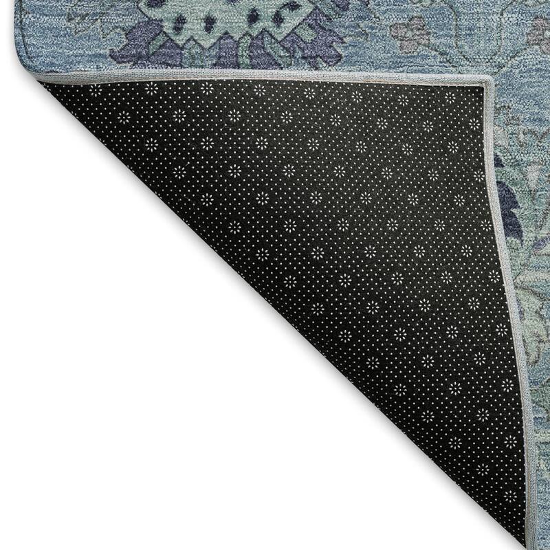Machine Washable Indoor/ Outdoor Vintage Traditional Chantille Rug