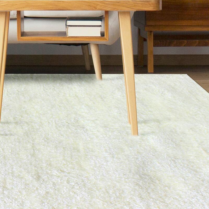 Superior Hand-tufted Plush Solid Shag Indoor Area Rug