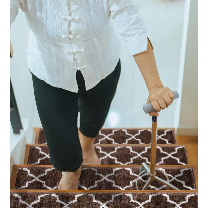 SUSSEXHOME Geometric Stair Treads with Easy to Install Double Adhesive Tape 9" x 28"