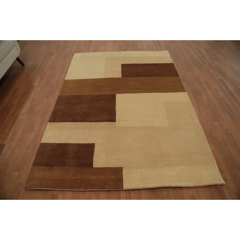 Hand Knotted Oriental 100% Wool Carpet Modern Geometric Beige & Ivories Gabbeh Area Rug - 7' 9'' X 5' 5''