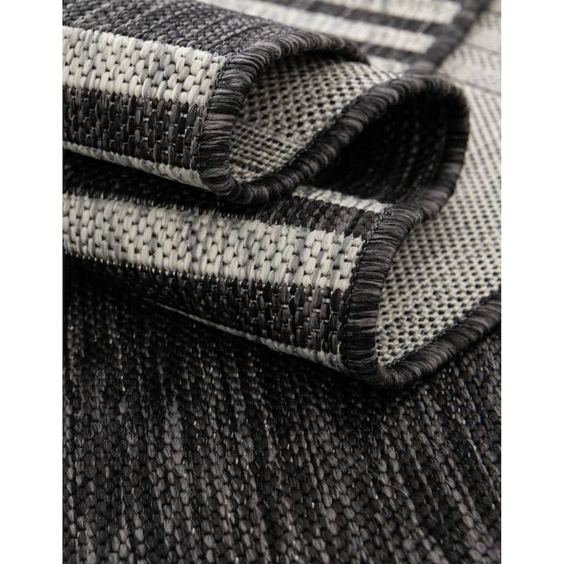 Outdoor Zrand Collection Area Rug