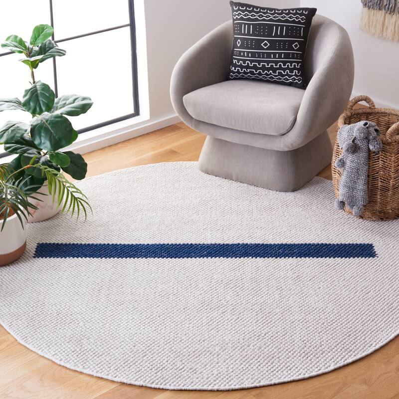 SAFAVIEH Handmade Natura Vroni Transitional Wool Rug - 6' Round - Ivory/Navy