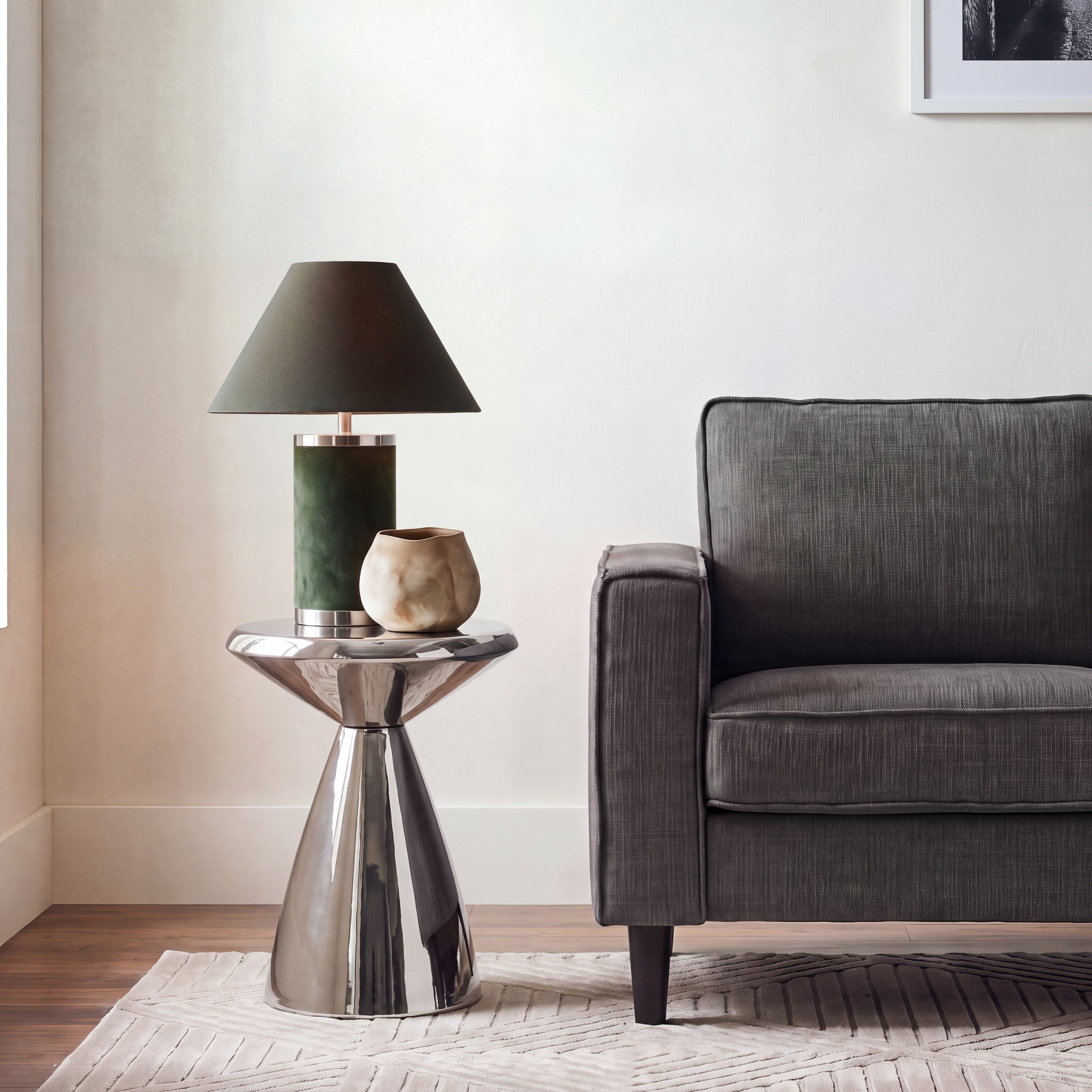 SAFAVIEH Lisian Modern Metal Side Table, Silver, Fully Assembled - 14"W x 14"D x 19"H