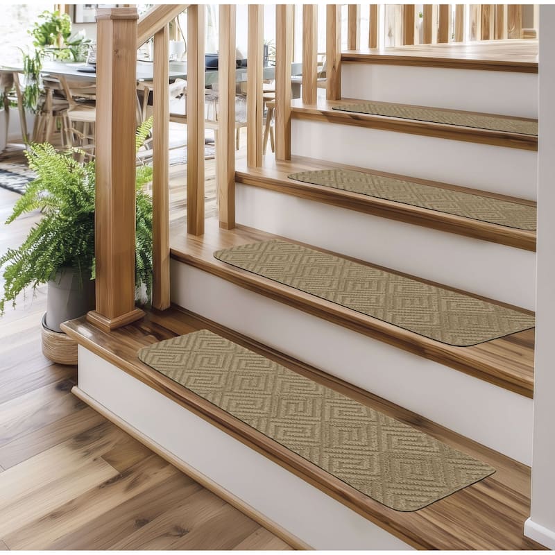 Mohawk Home Needlepunch Venice Stair Treads (Pack of 15) - 18" x 30"